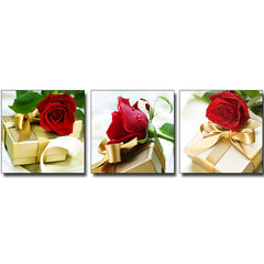 "GOLDEN GIFTS OF RED ROSES"